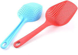 Durable Scoop Colander